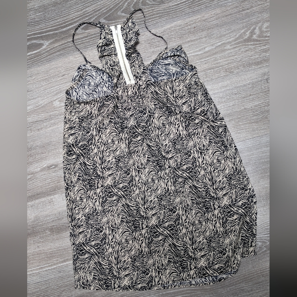 MY STORY | racerback shift dress
